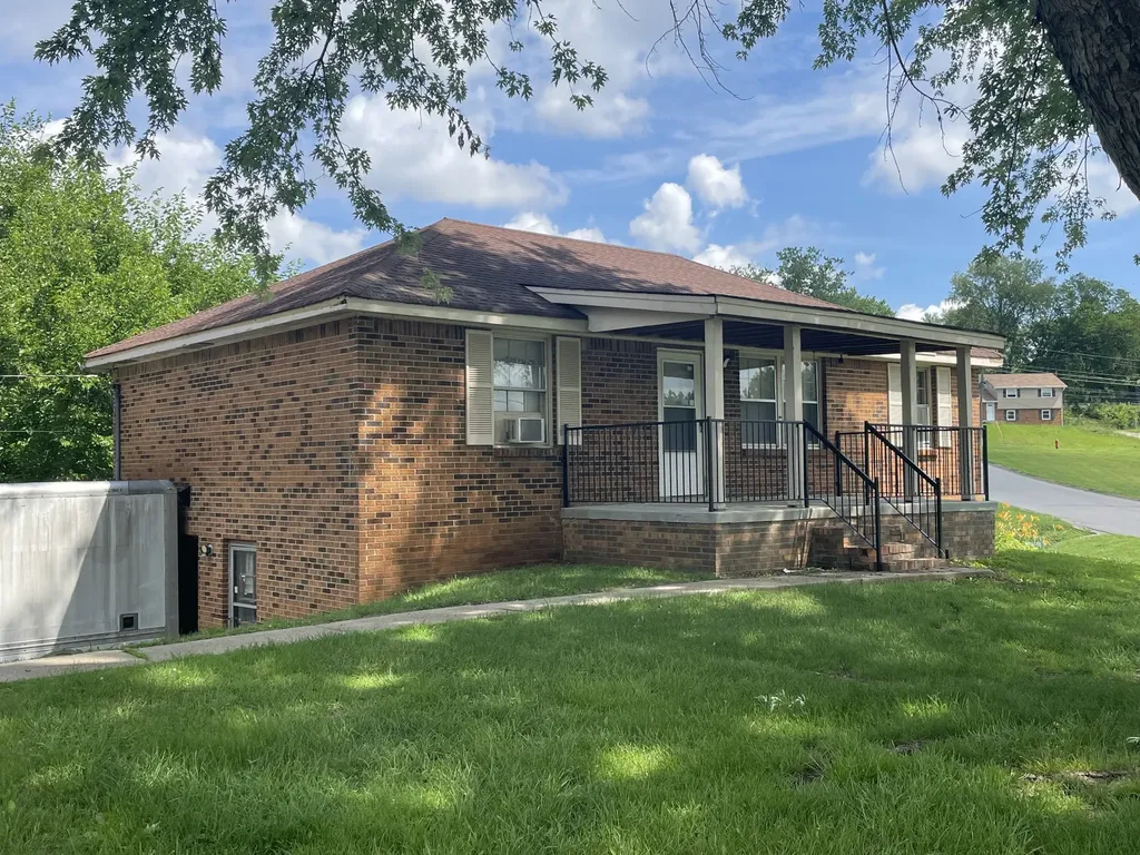 239 Raintree Drive Clarksville TN 37042