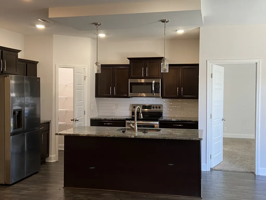 602 Alvin Road Clarksville TN 37042