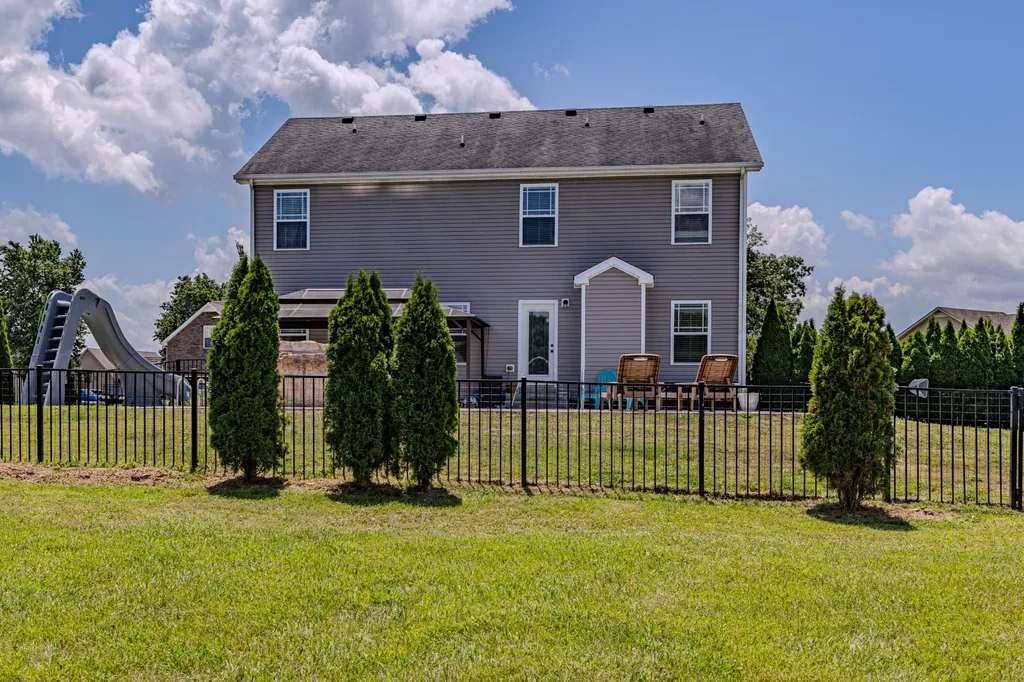 337 Ivy Bend Circle Clarksville TN 37043