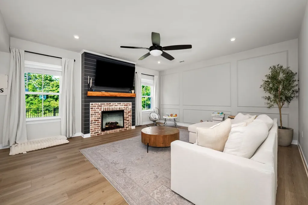 6578 Palm Warbler Drive Murfreesboro TN 37128