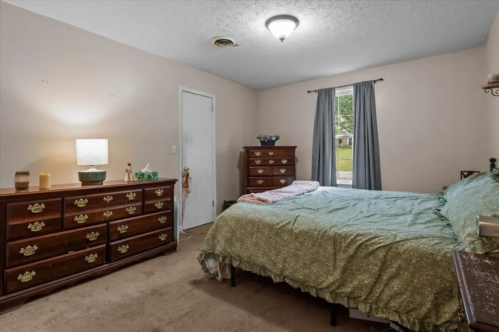 321 Kevin Drive Dickson TN 37055