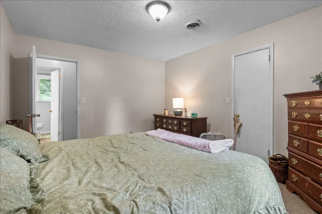 321 Kevin Drive Dickson TN 37055