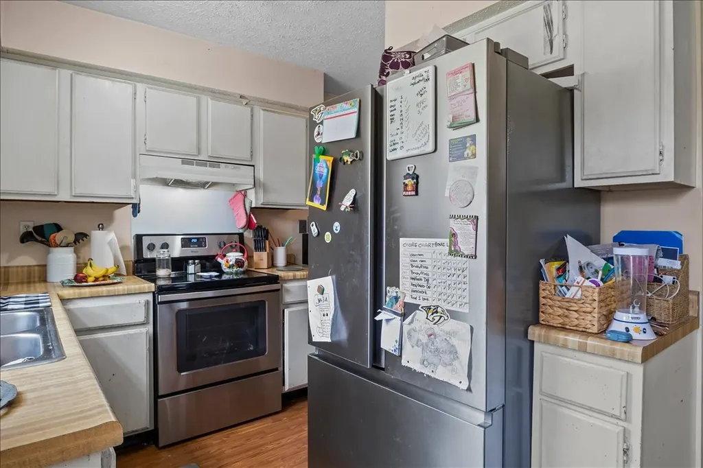 321 Kevin Drive Dickson TN 37055