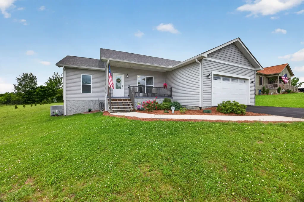 64 Perry Creek Drive Crossville TN 38572