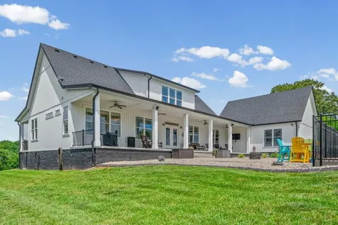 2947 Ellis Road Cedar Hill TN 37032
