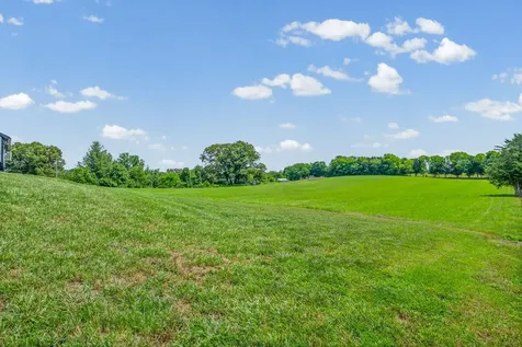 2947 Ellis Road Cedar Hill TN 37032