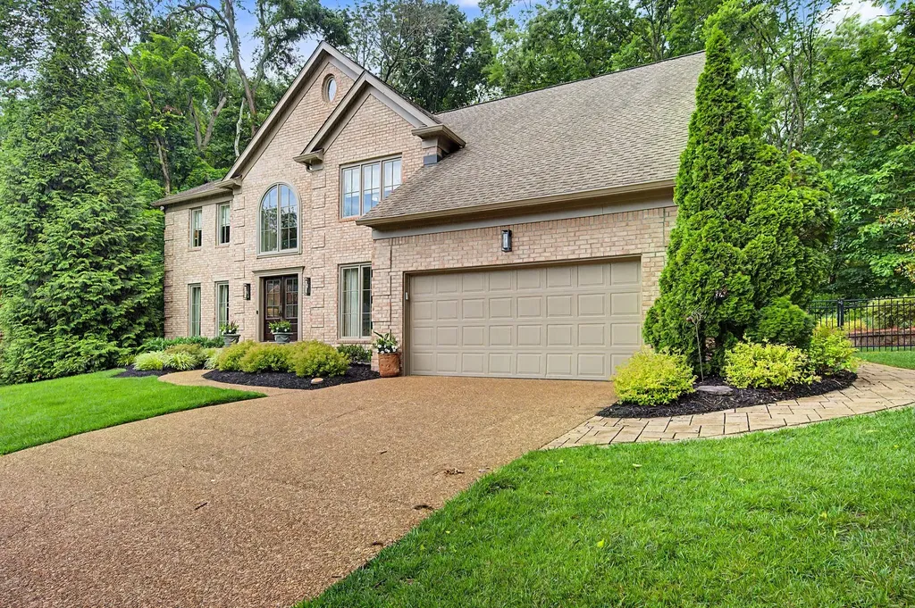 709 Roxburgh Cove Brentwood TN 37027