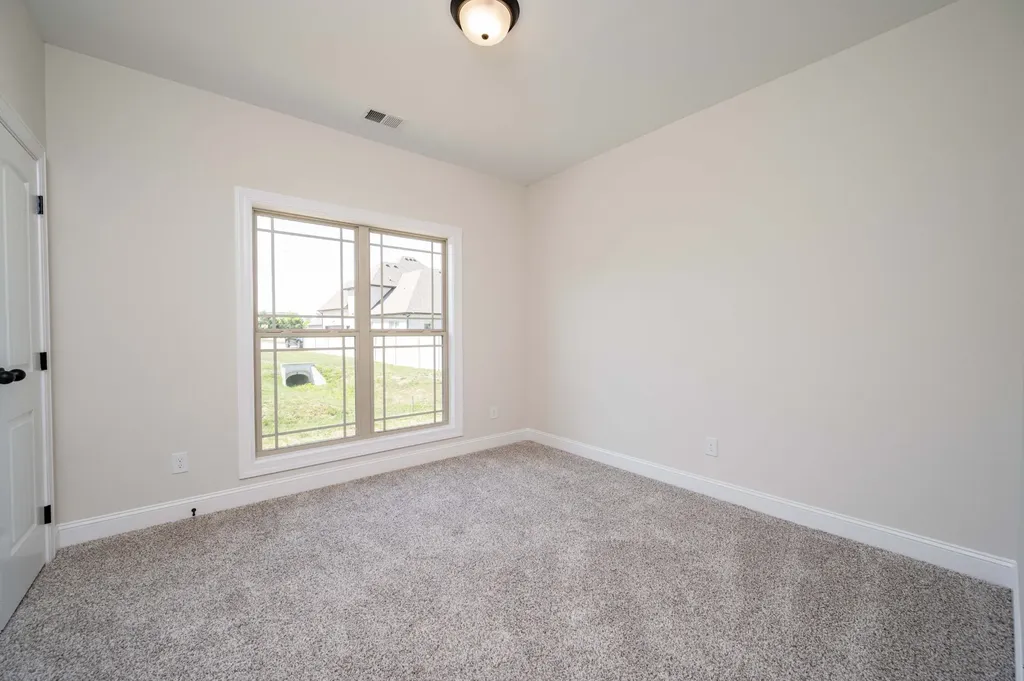 5414 Walnut Farms Boulevard Christiana TN 37037
