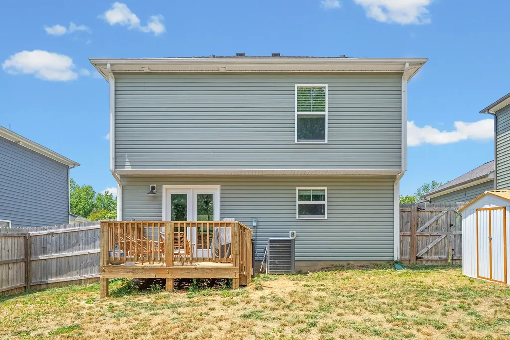 411 Hillside Drive Clarksville TN 37040
