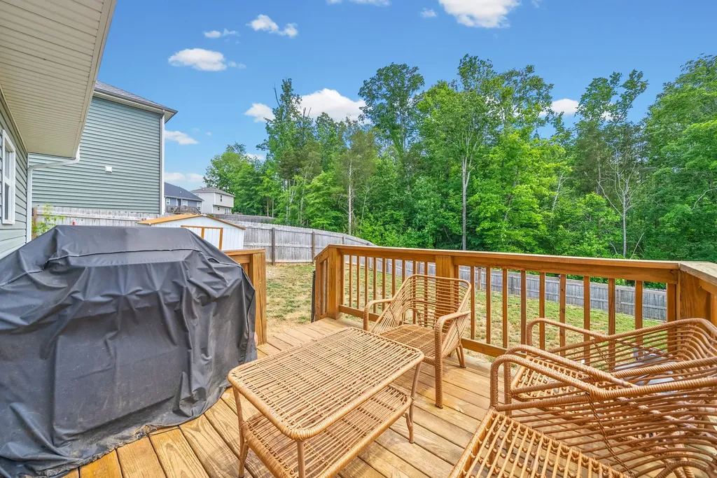 411 Hillside Drive Clarksville TN 37040