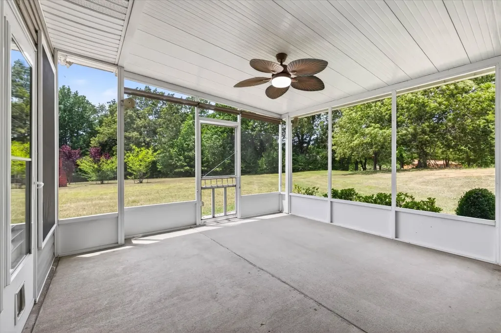 273 Turnberry Circle Clarksville TN 37043