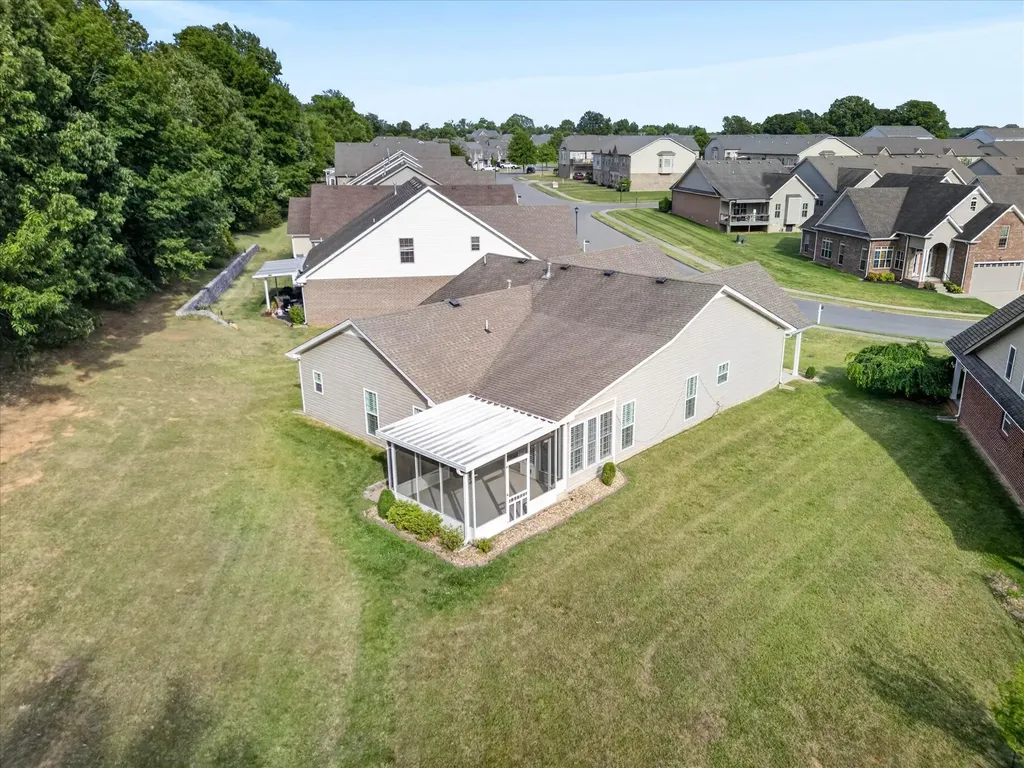 273 Turnberry Circle Clarksville TN 37043