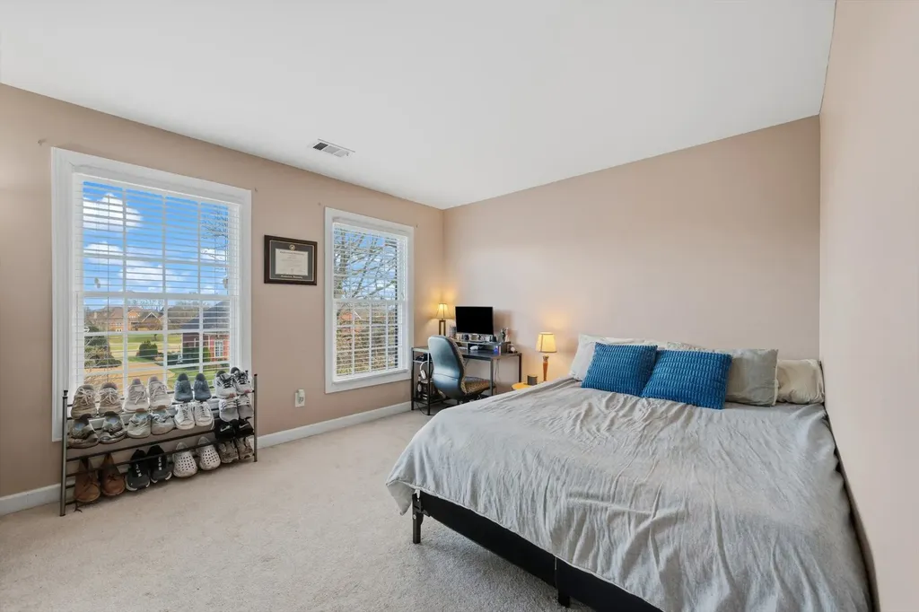 508 Five Oaks Boulevard Lebanon TN 37087