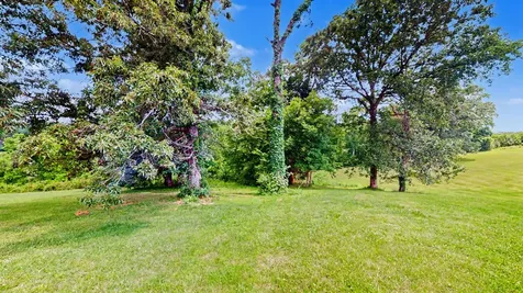 3934 Highway 47, N Charlotte TN 37036