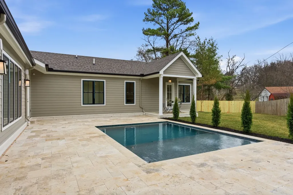 1107 Lipscomb Drive Nashville TN 37204