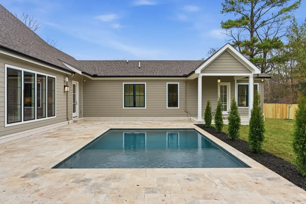 1107 Lipscomb Drive Nashville TN 37204