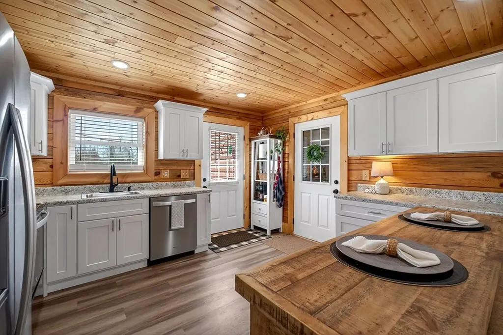 108 Crestview Lane Livingston TN 38570