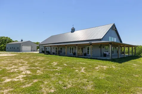 1071 Sycamore Lane Nunnelly TN 37137