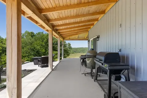 1071 Sycamore Lane Nunnelly TN 37137