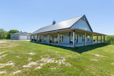 1071 Sycamore Lane Nunnelly TN 37137