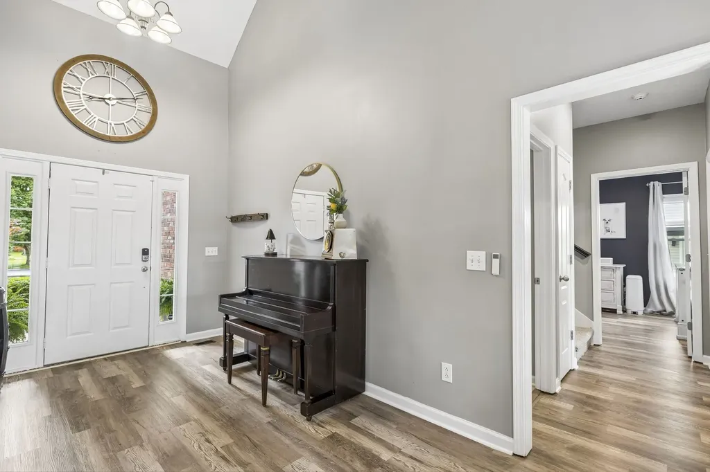 2504 Oak Hill Drive Murfreesboro TN 37130