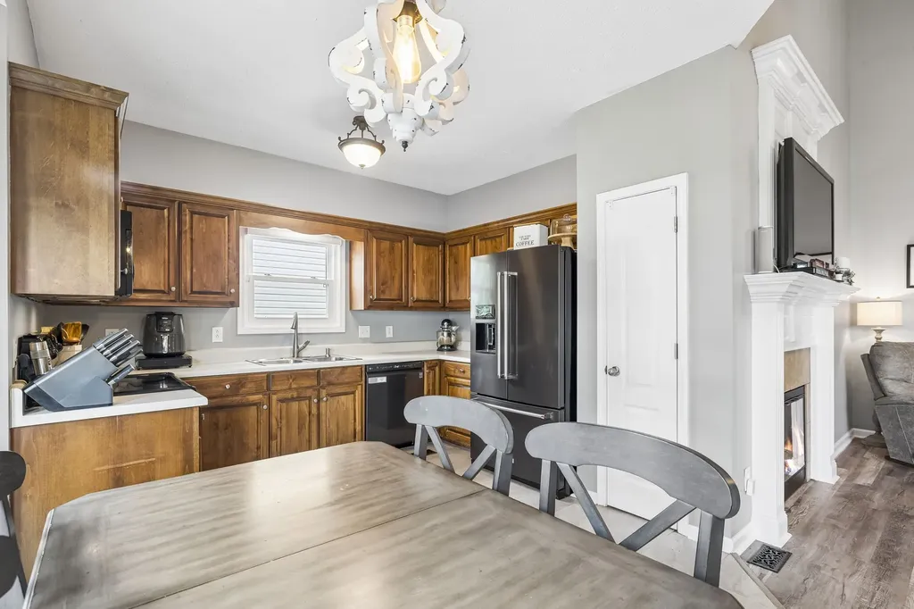 2504 Oak Hill Drive Murfreesboro TN 37130