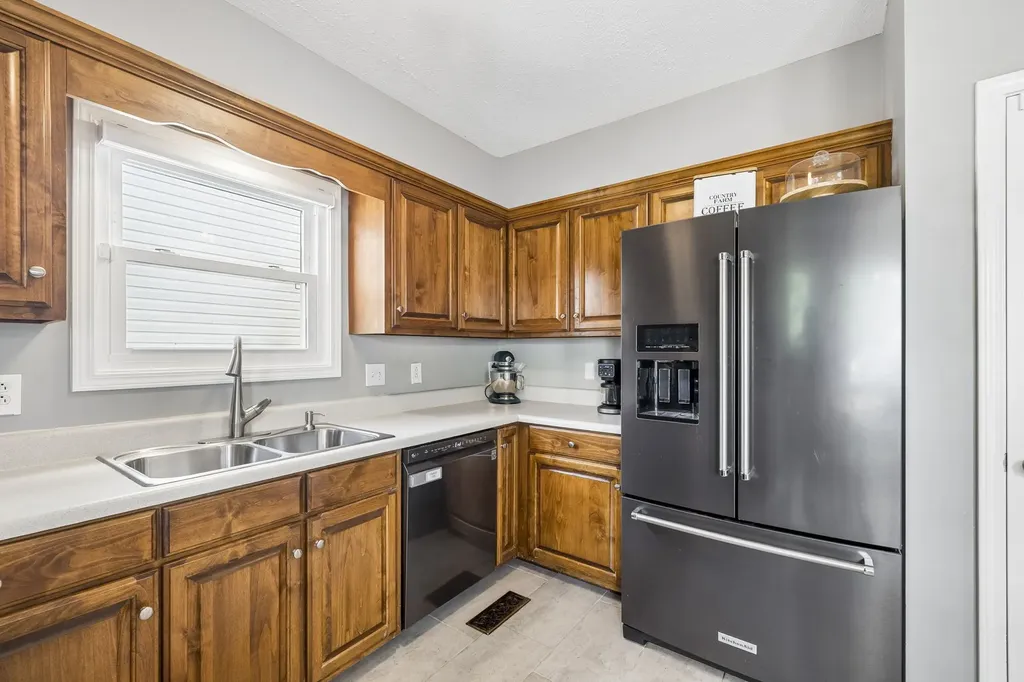 2504 Oak Hill Drive Murfreesboro TN 37130