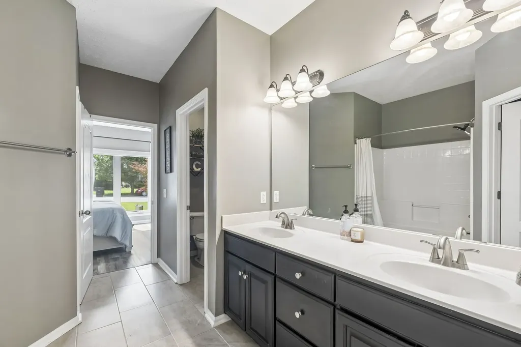 2504 Oak Hill Drive Murfreesboro TN 37130