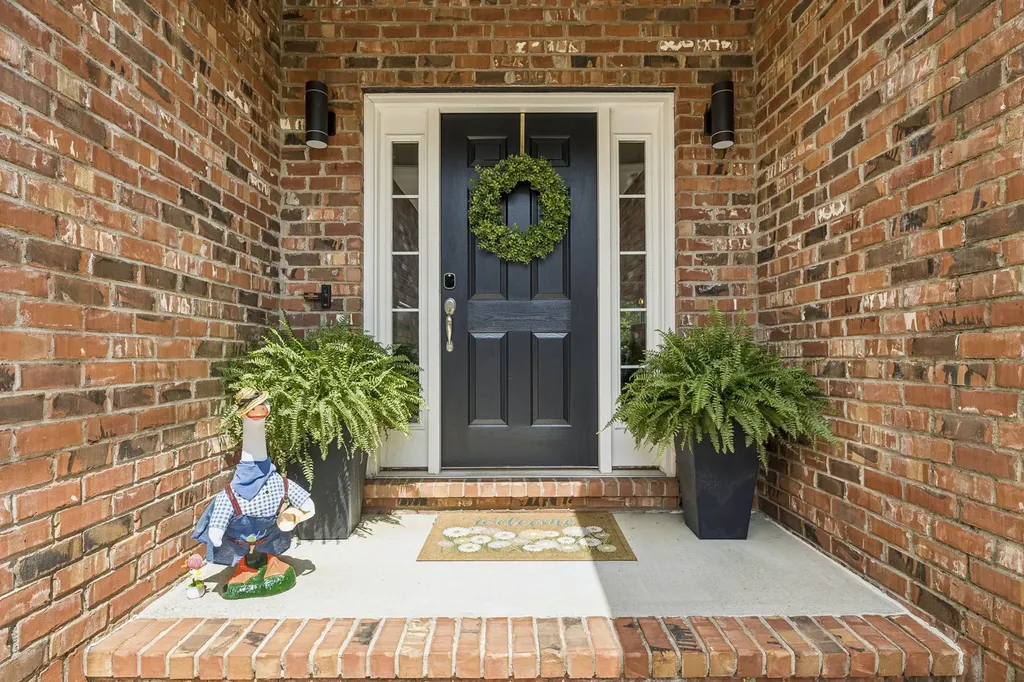 2504 Oak Hill Drive Murfreesboro TN 37130