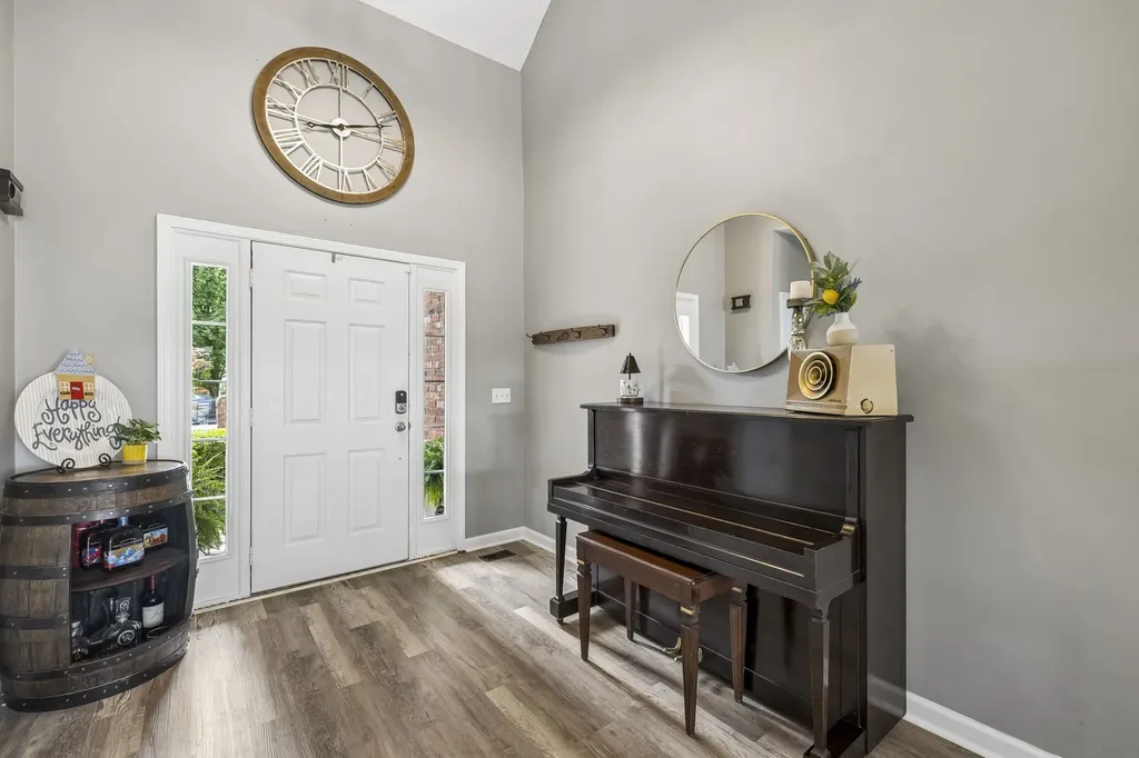 2504 Oak Hill Drive Murfreesboro TN 37130