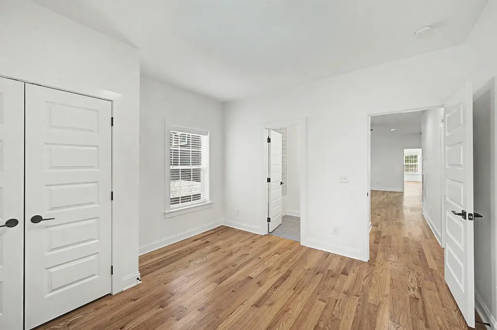 1518B Dugger Drive Nashville TN 37206