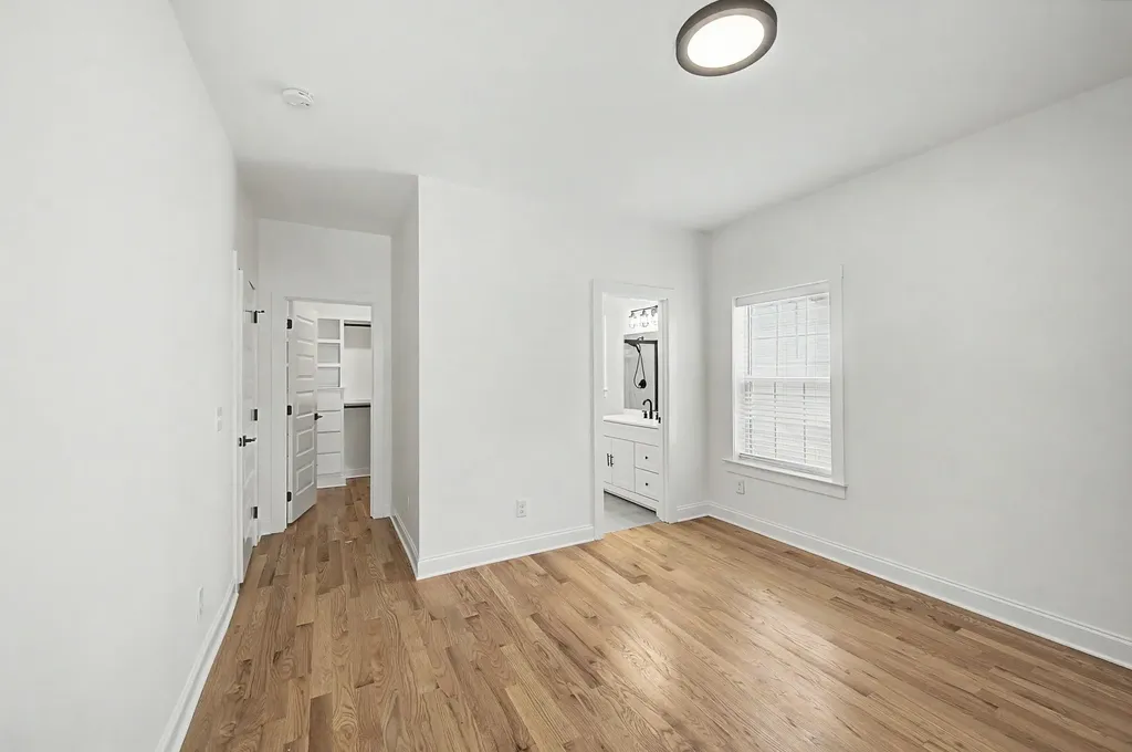 1518B Dugger Drive Nashville TN 37206