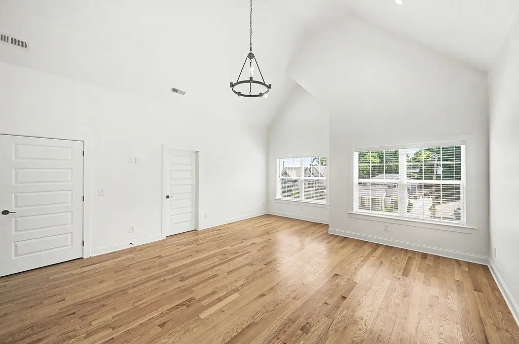 1518B Dugger Drive Nashville TN 37206