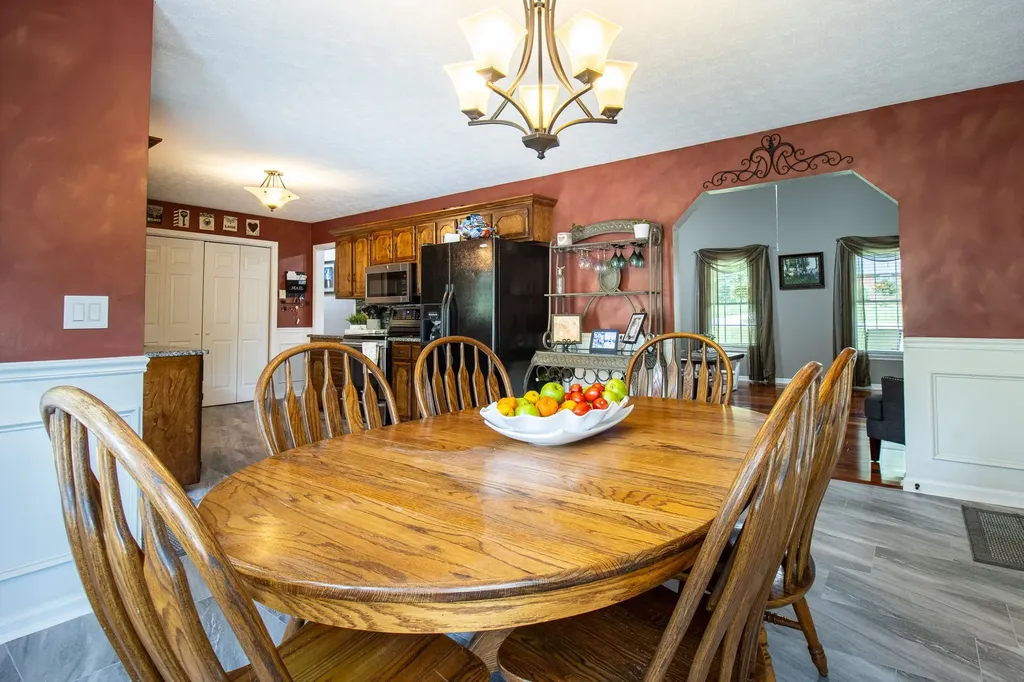 303 Stephanie Drive White House TN 37188