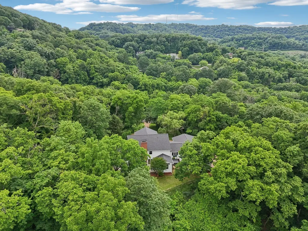 1607 Otter Creek Road Nashville TN 37215