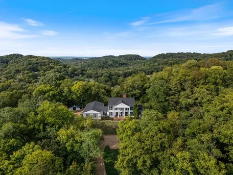 1607 Otter Creek Road Nashville TN 37215