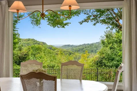 1607 Otter Creek Road Nashville TN 37215