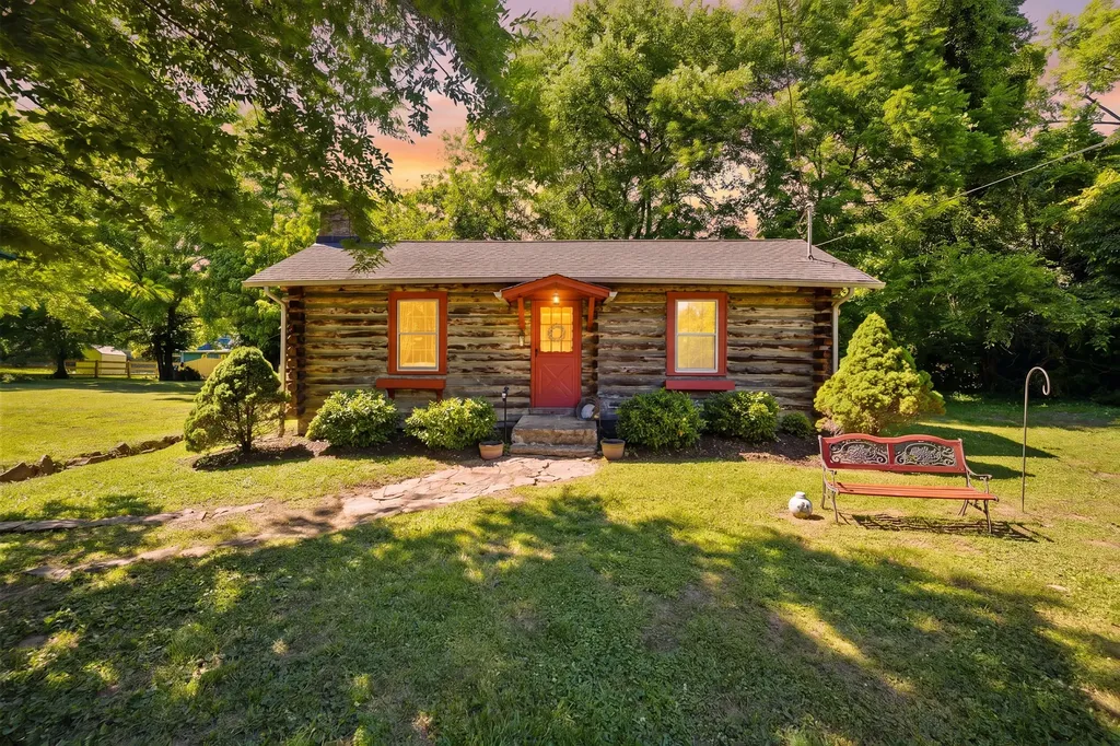 3511 Golf Street Nashville TN 37216