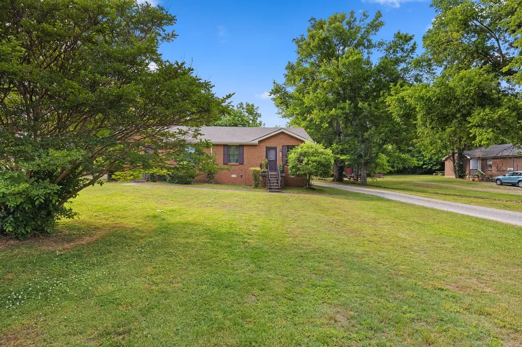 3509A Golf Street Nashville TN 37216