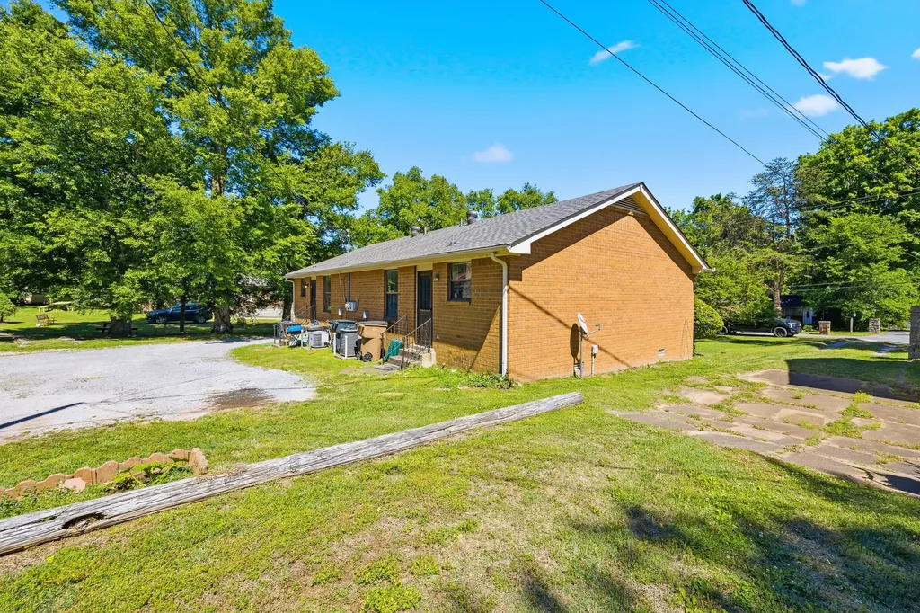 3509A Golf Street Nashville TN 37216