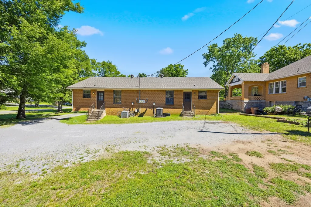 3509A Golf Street Nashville TN 37216