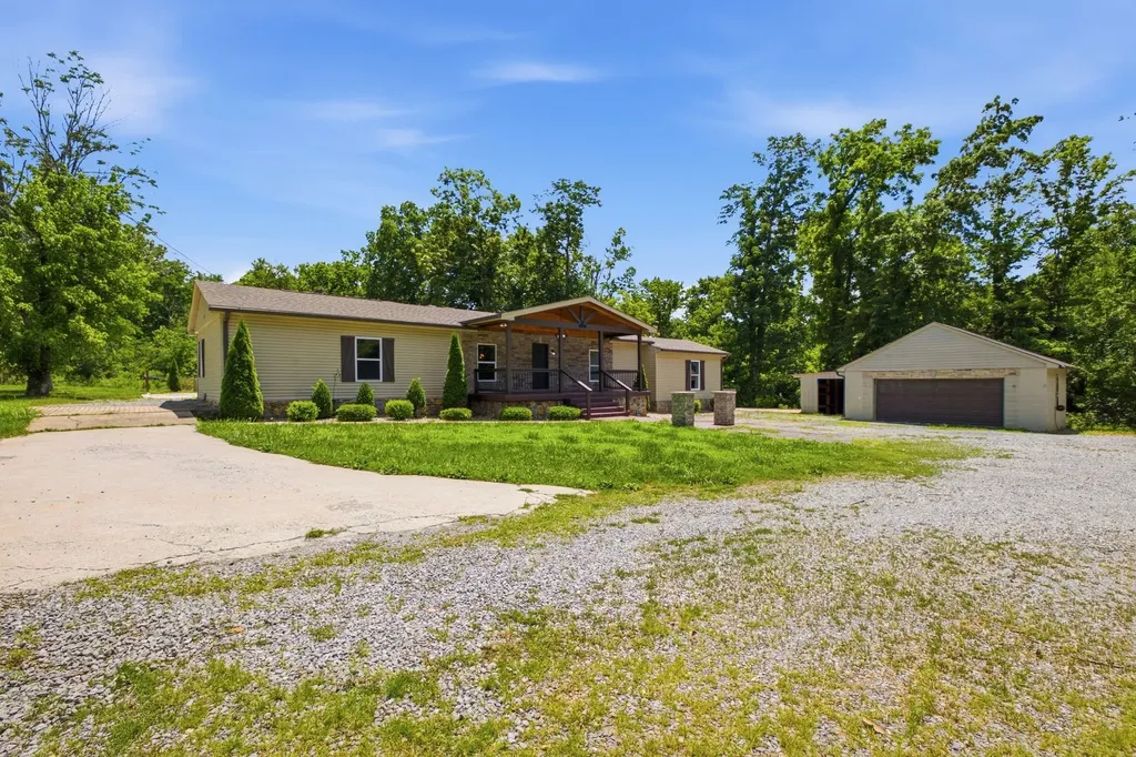 1019 Keytown Road Portland TN 37148