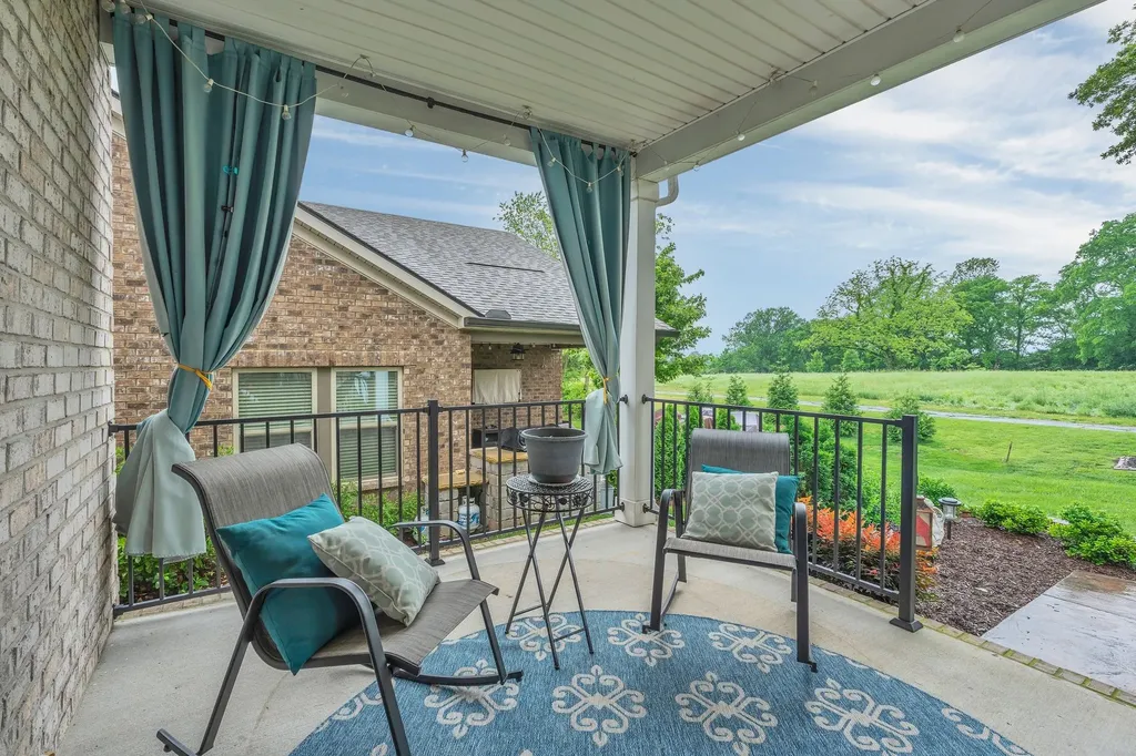 4937 Riverbank Drive Hermitage TN 37076