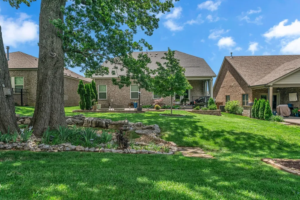 4937 Riverbank Drive Hermitage TN 37076