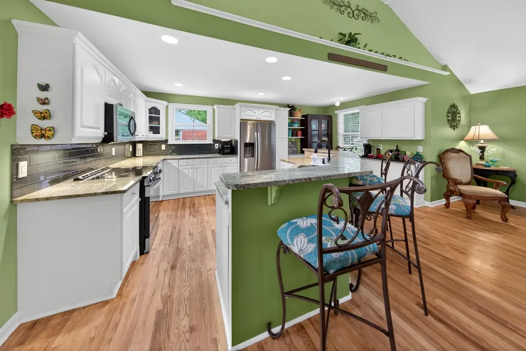 3210 Southlake Drive Nashville TN 37211