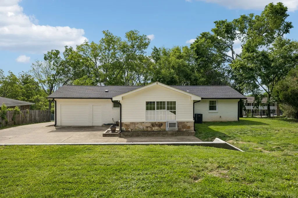 542 Moncrief Avenue Goodlettsville TN 37072