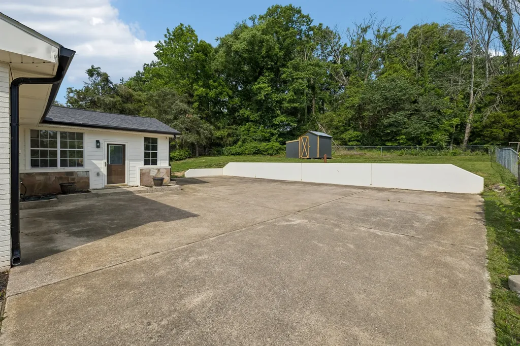 542 Moncrief Avenue Goodlettsville TN 37072