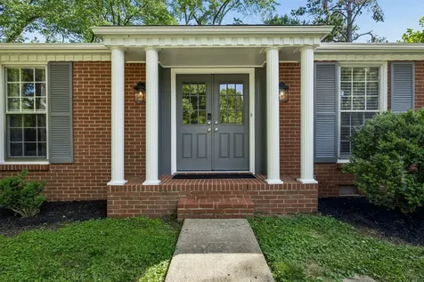 599 Harpeth Pkwy, E Nashville TN 37221