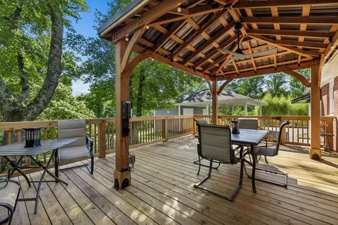 599 Harpeth Pkwy, E Nashville TN 37221