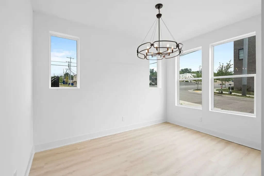 3123 River Drive Nashville TN 37218